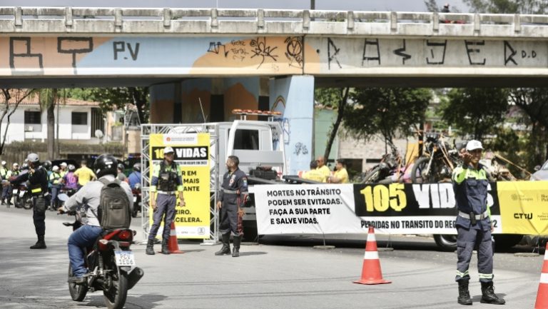 Dia Mundial em Memória às Vítimas de Trânsito Prefeitura do Recife