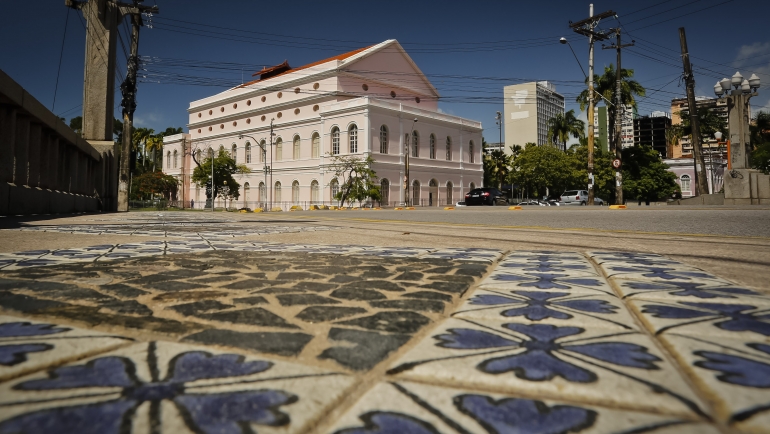 Teatro De Santa Isabel Celebra 174 Anos Shows Gratuitos Neste Fim