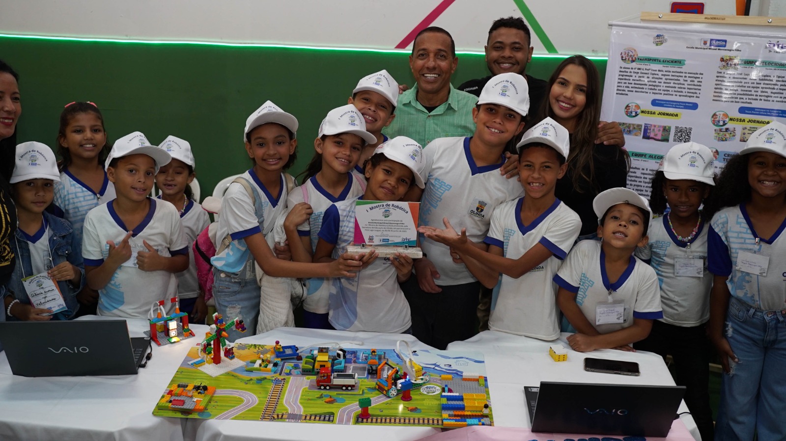 prefeitura-de-olinda-realiza-1a-mostra-de-robotica-da-rede-municipal   