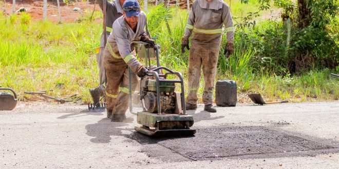 governo-do-estado-inicia-operacao-tapa-buraco-na-pe-28