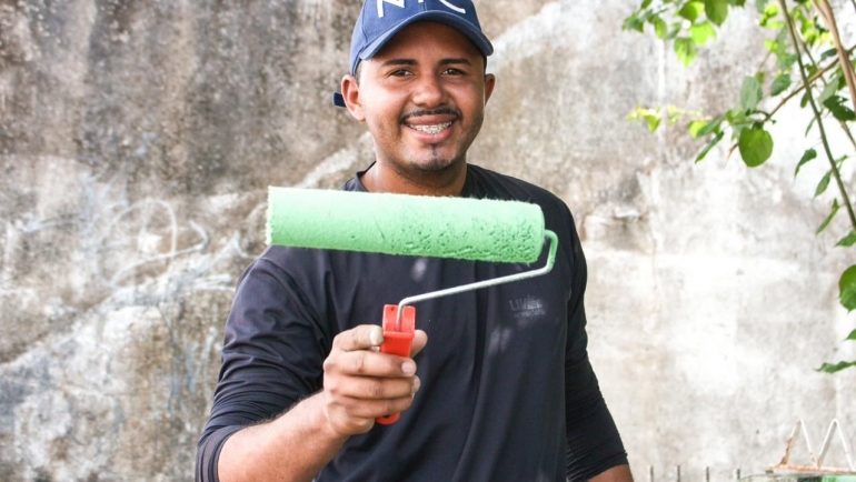 mutirao-de-pintura-marca-inicio-da-transformacao-de-comunidade-em-beberibe
