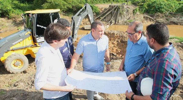 “ainda-neste-semestre-teremos-a-nova-ponte-a-disposicao-da-comunidade”,-diz-mano-sobre-a-obra-de-reconstrucao-da-ponte-do-engenho-santana