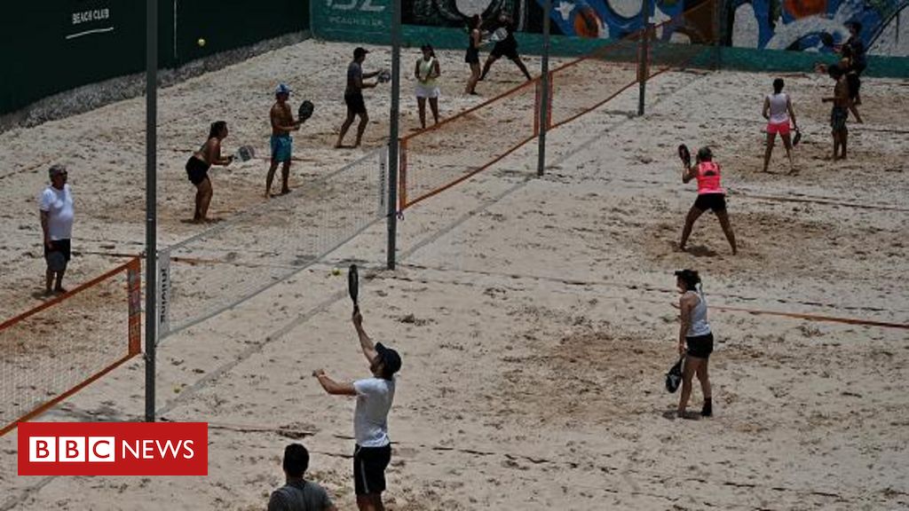pais-do-beach-tennis?-por-que-numero-de-praticantes-quase-triplicou-no-brasil