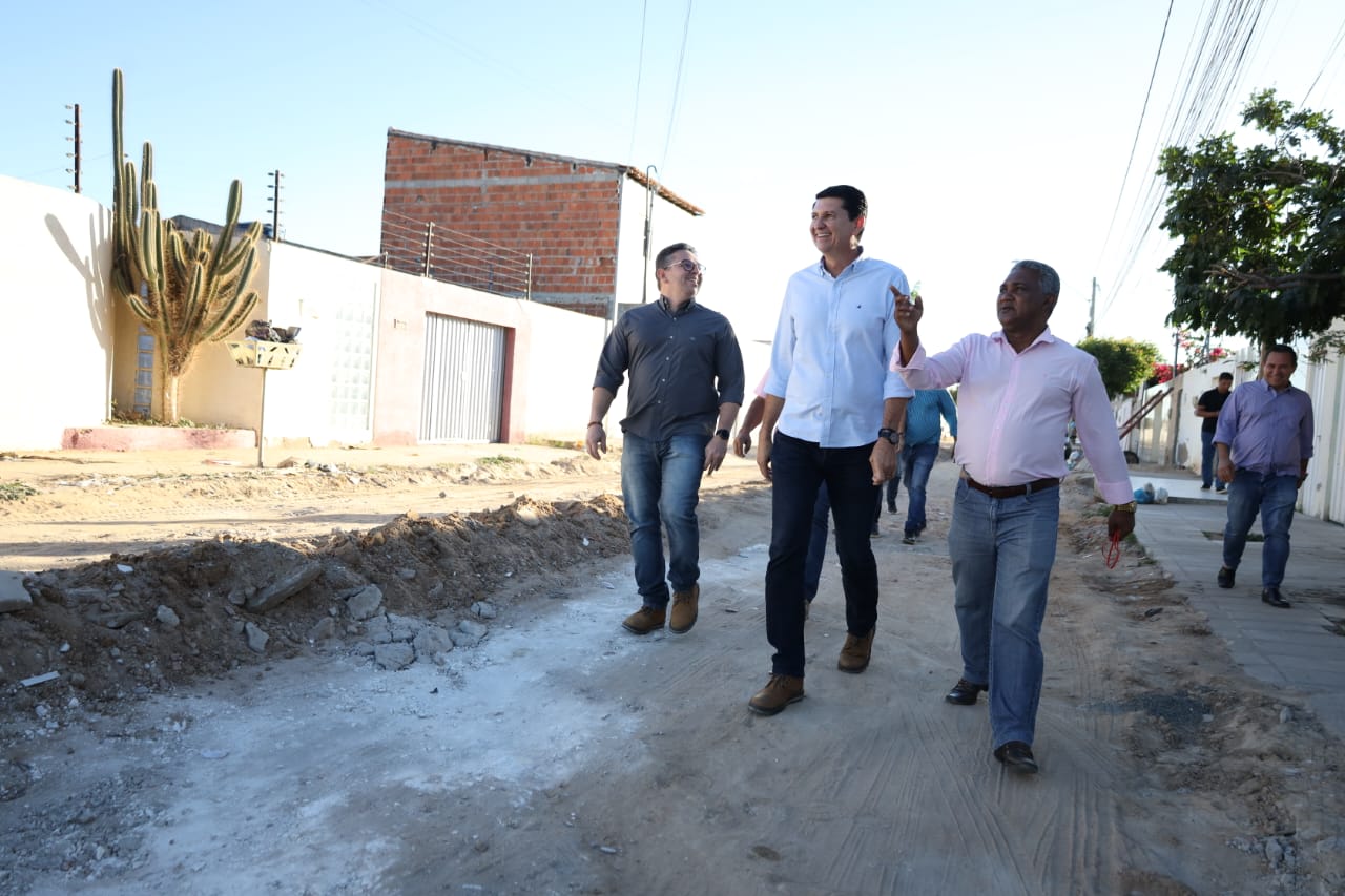 prefeitura-investe-r$-1,8-milhao-em-pavimentacao-no-bairro-vila-eulalia