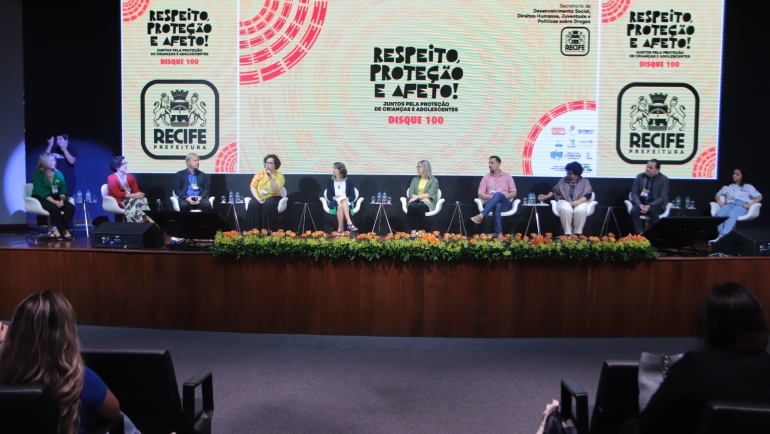 encontro-debate-a-importancia-de-proteger-criancas-e-adolescentes