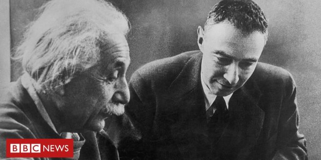 oppenheimer-e-einstein:-a-conturbada-relacao-entre-o-‘pai-da-bomba-atomica’-e-o-nobel-de-fisica