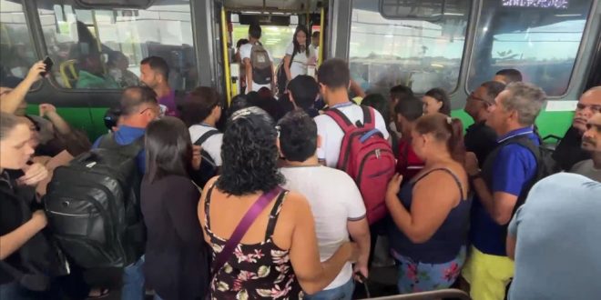 greve-de-onibus-e-encerrada-apos-seis-dias-de-negociacao-entre-patroes-e-trabalhadores