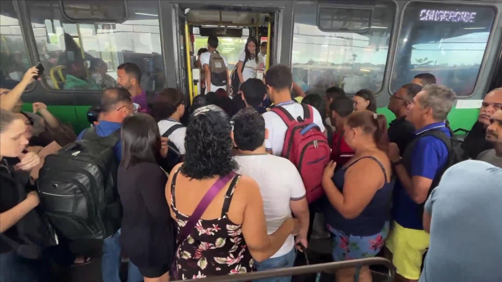 greve-de-onibus-e-encerrada-apos-seis-dias-de-negociacao-entre-patroes-e-trabalhadores