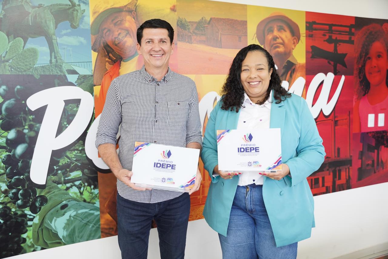 educacao-de-petrolina-se-consolida-como-melhor-de-pernambuco-e-leva-dois-premios-do-idepe