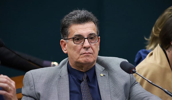 deputado-meira-na-comissao-de-trabalho,-em-busca-de-solucoes-para-o-transporte,-recorda-sua-passagem-pela-cbtu