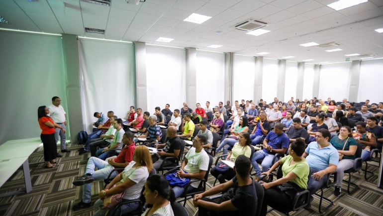 go-recife-auxilia-na-contracao-de-128-funcionarios-para-novos-empreendimentos-gastronomicos