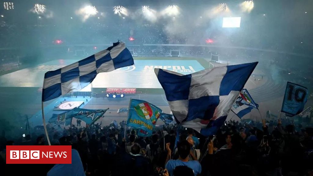 o-foragido-italiano-que-foi-preso-apos-foto-de-comemoracao-no-futebol