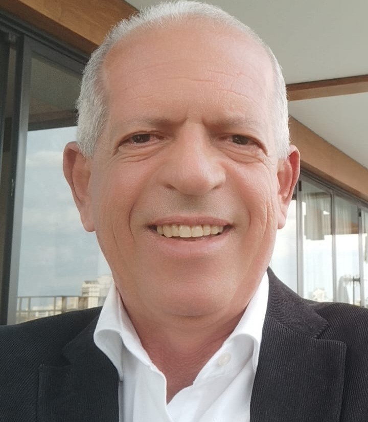 “o-momento-e-de-geracao-de-empregos,-dialogo-e-qualificacao”,-afirma-novo-secretario-de-desenvolvimento-economico-do-cabo