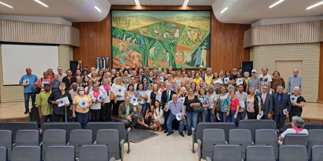 curso-gratuito-destinado-a-pessoas-idosas-tem-aula-inaugural-no-recife