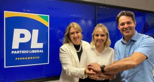 anderson-ferreira-anuncia-flavia-santos-para-comandar-o-pl-mulher-no-recife