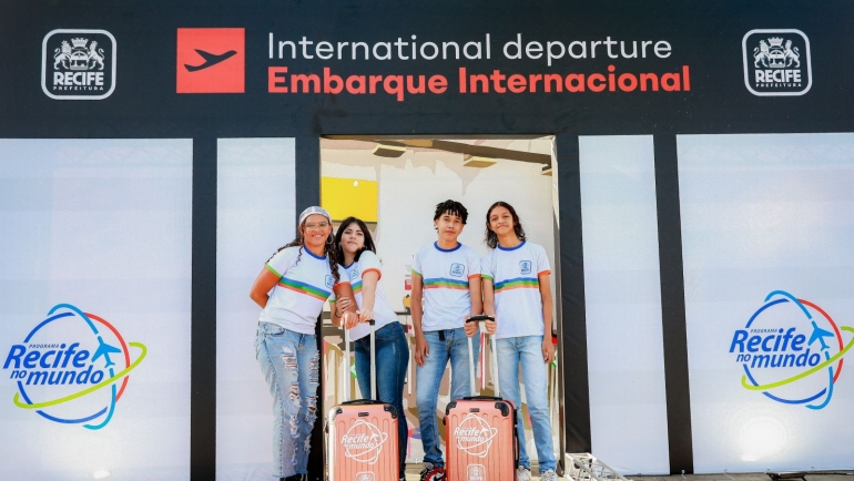 “recife-no-mundo”:-prefeitura-lanca-programa-de-intercambio-e-cursos-de-ingles-para-estudantes-e-professores-da-rede-municipal-de-ensino