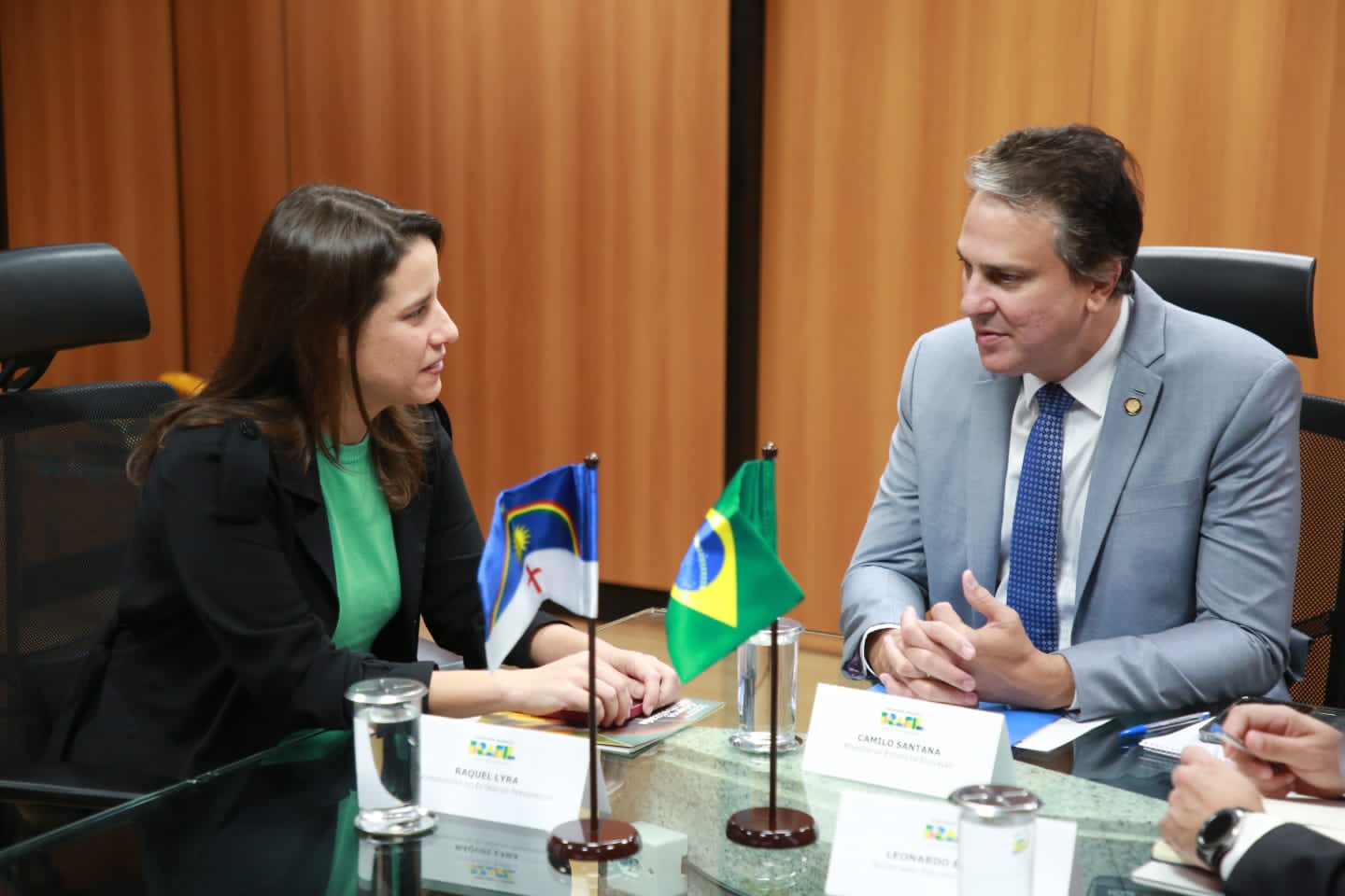 em-brasilia,-governadora-raquel-lyra-discute-cooperacao-e-politicas-nas-areas-de-saude-e-educacao