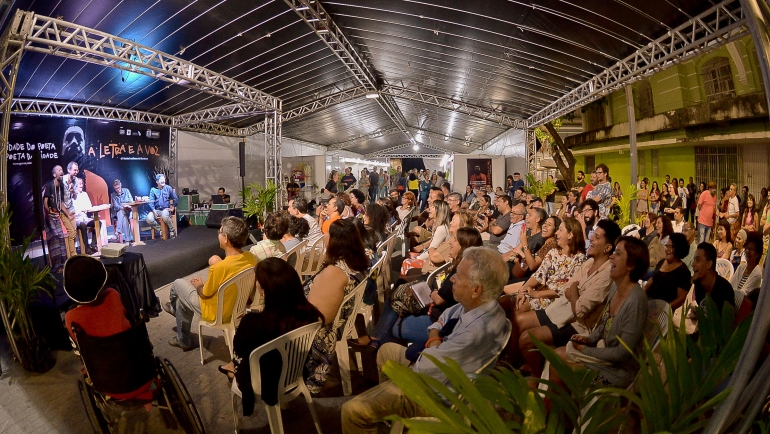 festival-recifense-de-literatura-a-letra-e-a-voz-chega-a-20a-edicao