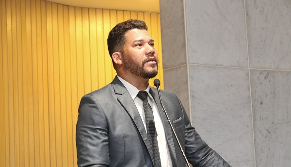 abimael-santos-expoe-os-problemas-de-porto-de-galinhas-e-propoe-debate-em-audiencia-publica