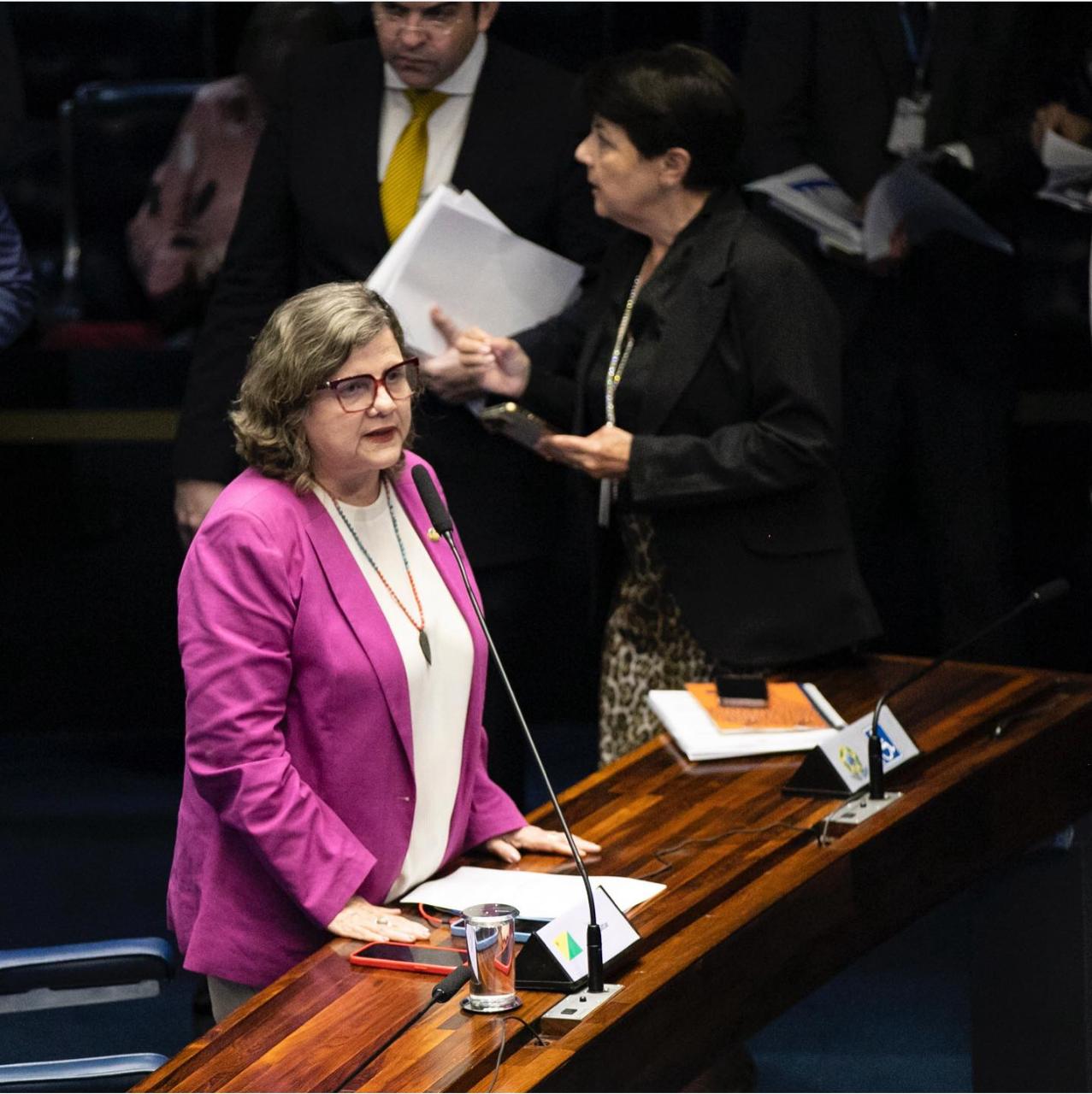 senado-aprova-protecao-de-criancas-como-parte-da-formacao-de-educadores