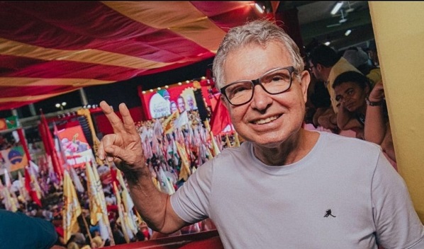 na-bio-do-instagram,-elias-se-autoproclama-“o-melhor-prefeito-da-historia-de-jaboatao”-e-anuncia-seu-retorno-ao-cenario-politico-do-municipio