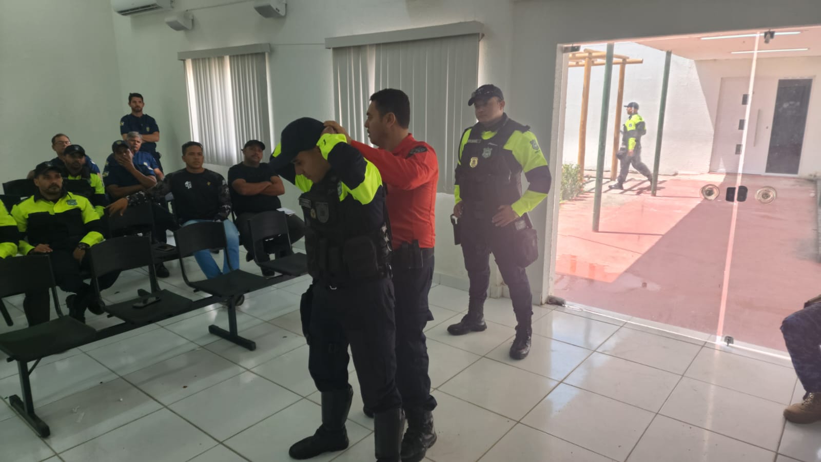 guarda-municipal-de-olinda-compartilha-conhecimento-com-agentes-de-palmares