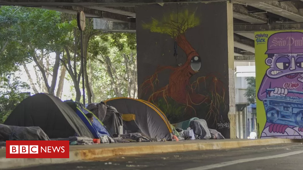 as-familias-de-sp-que-moram-em-microcasas-para-escapar-da-vida-nas-ruas
