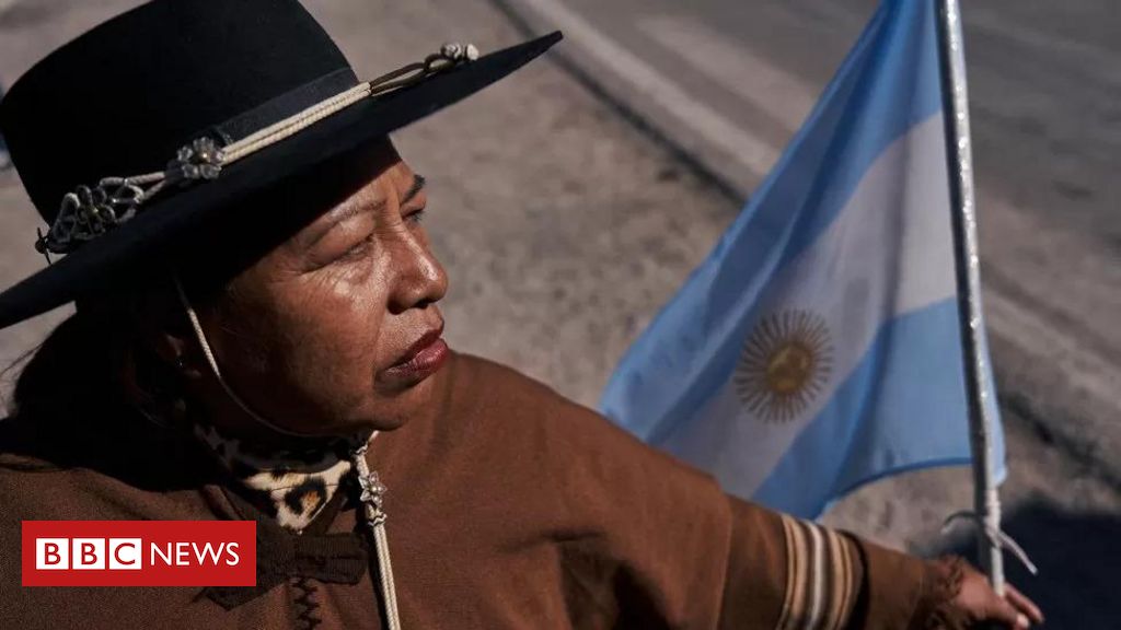 ‘o-litio-nos-pertence’:-os-indigenas-que-lutam-contra-exploracao-do-‘ouro-branco’