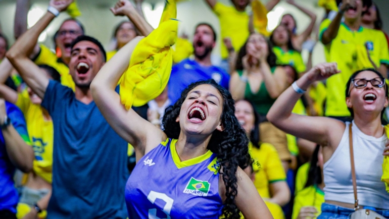 sul-americano-de-volei-fecha-com-sucesso-de-publico-no-geraldao