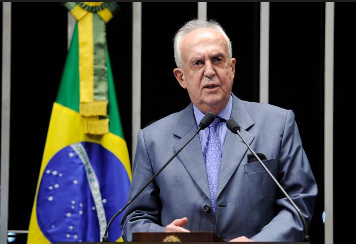jarbas-vasconcelos-renuncia-mandato-e-se-aposenta-da-vida-publica