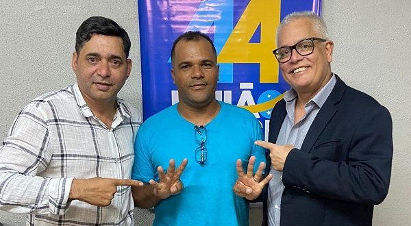 filho-de-idivan-bezerra,-leandro-hanany-e-pre-candidato-a-vereador-de-jaboatao-pelo-uniao-brasil