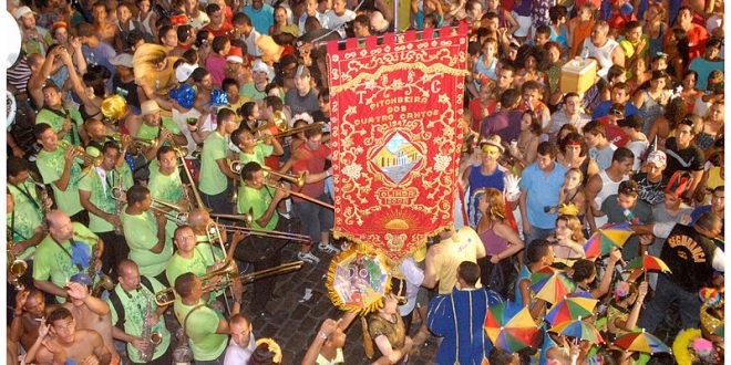 encontro-de-trocas-e-muita-alegria-agitam-as-ladeiras-de-olinda,-nesta-quinta-feira-(14),-celebrando-o-dia-nacional-do-frevo