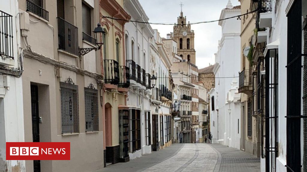 as-imagens-falsas-de-criancas-nuas-geradas-por-inteligencia-artificial-que-chocaram-cidade-da-espanha