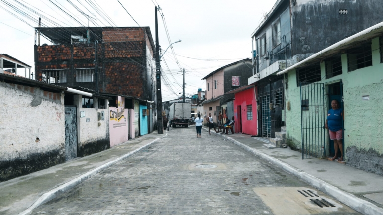 programa-rua-tinindo-entrega-mais-uma-via-concluida-na-cidade