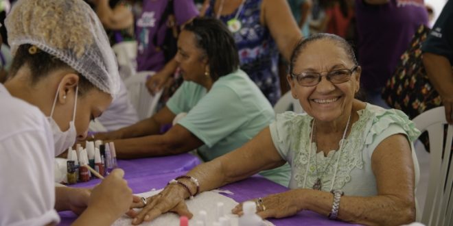 prefeitura-do-recife-promove-feira-de-servicos-para-pessoas-idosas