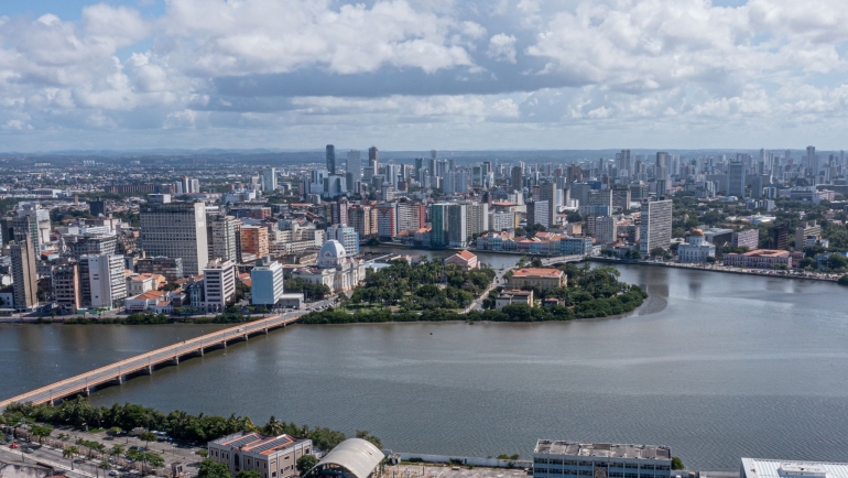 arena-go-recife-aporta-no-bairro-da-boa-vista,-area-central-da-cidade