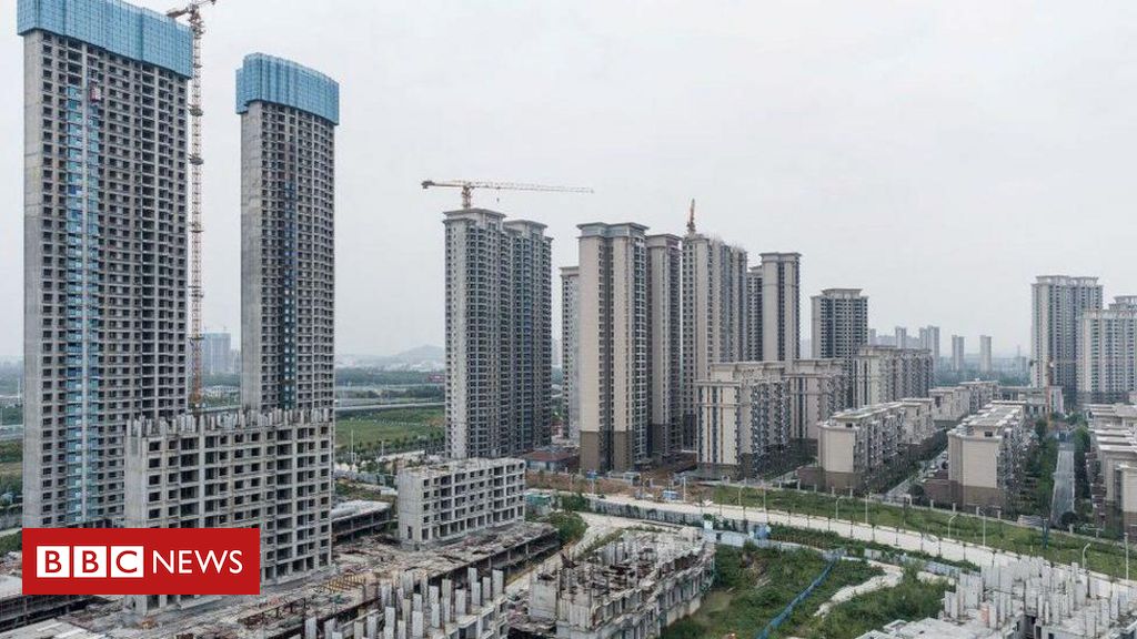 os-chineses-que-temem-perder-tudo-com-crise-de-gigante-imobiliaria-evergrande