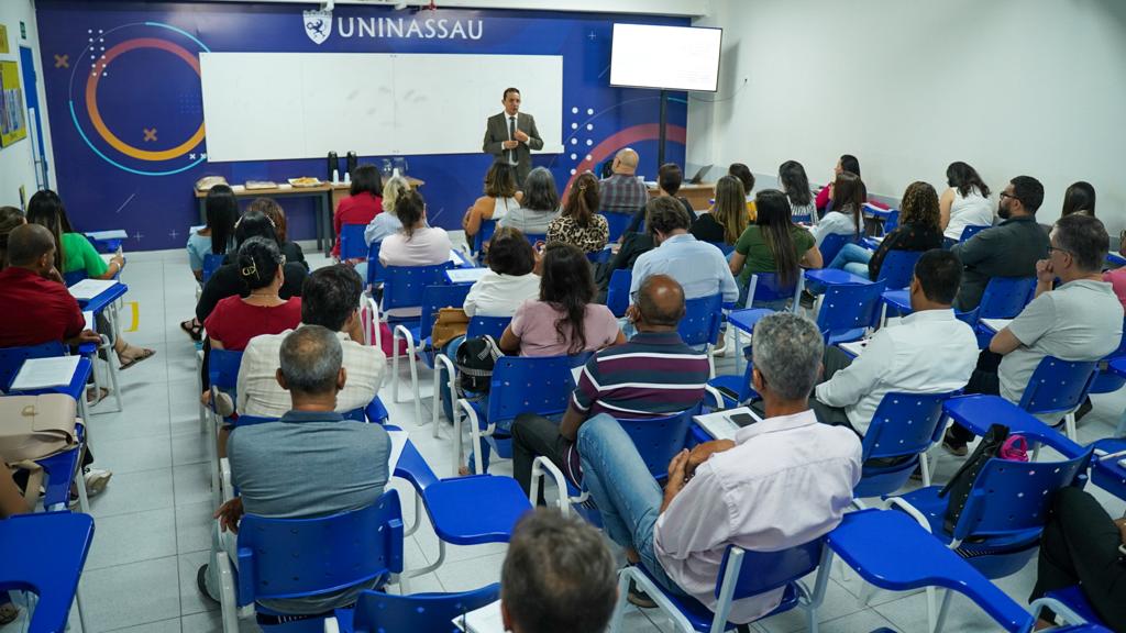 servidores-de-olinda-seguem-com-o-treinamento-sobre-a-nova-lei-de-licitacao 