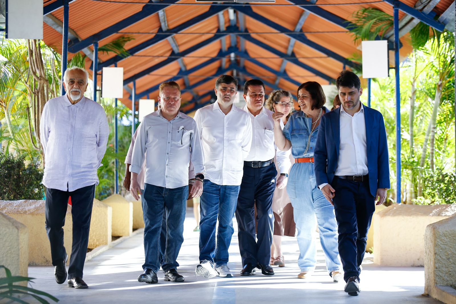 deputado-eduardo-da-fonte-e-adalto-santos-visitam-hospital-oswaldo-cruz-e-reforcam-compromisso-com-a-saude-de-pernambuco