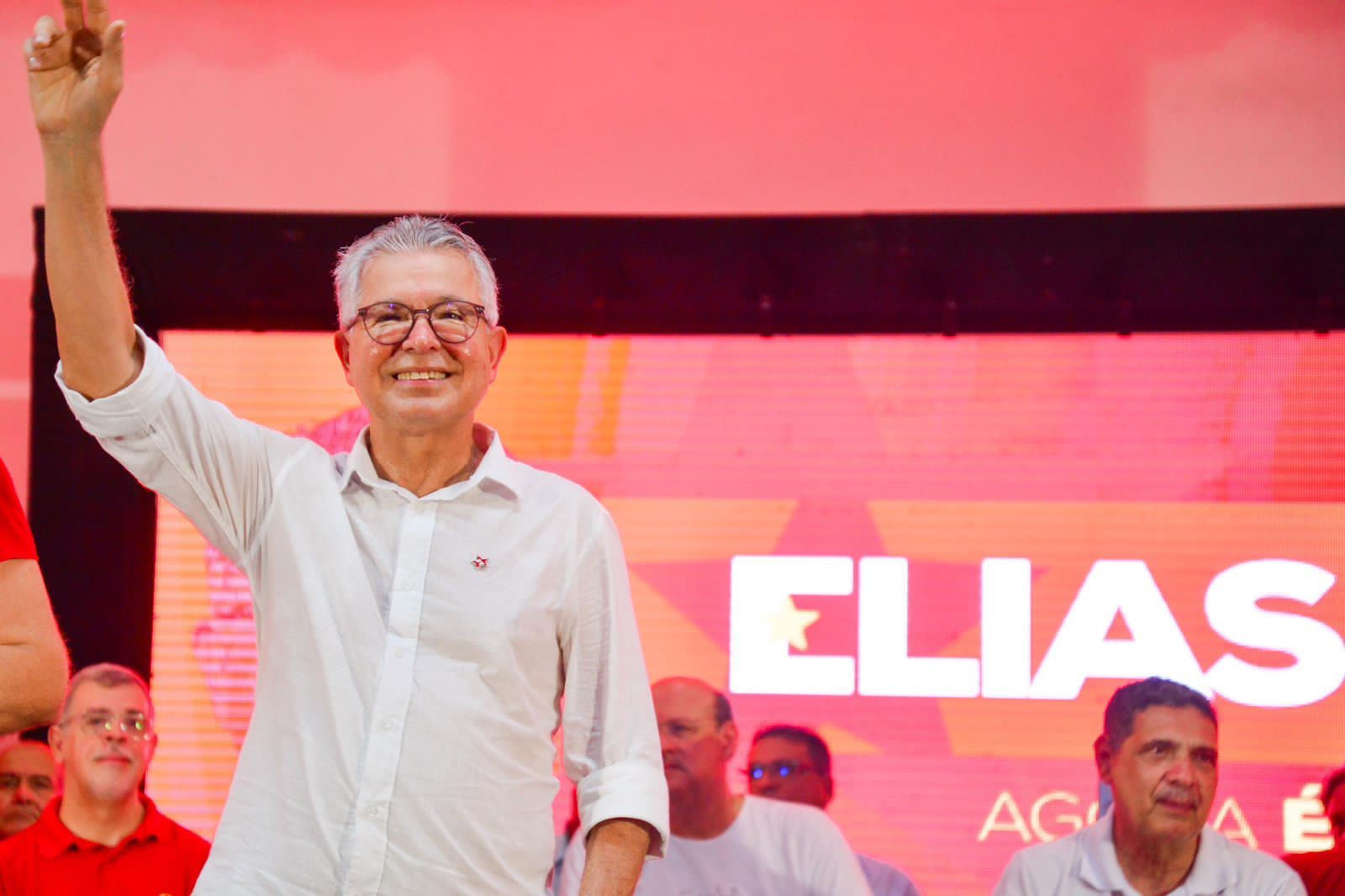 em-jaboatao,-elias-gomes-ocupa-a-cena-politica-e-desponta-como-nome-mais-forte-da-oposicao