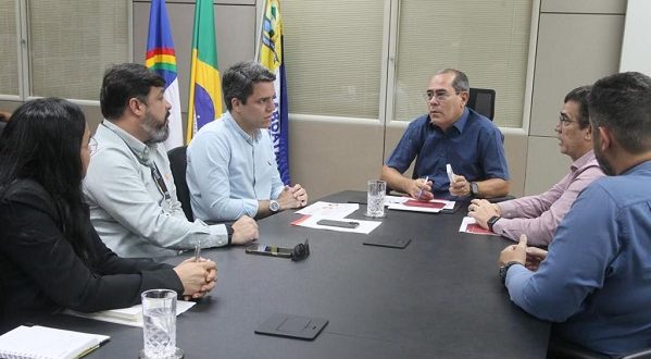 mano-realiza-encontro-com-superintendente-do-bnb-visando-oferta-de-linhas-de-financiamento-para-os-micro-e-pequenos-empreendedores