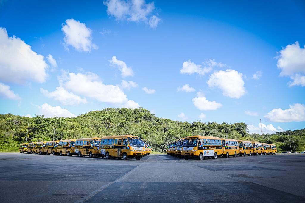 governadora-raquel-lyra-sanciona-leis-que-garantem-apoio-financeiro-do-estado-para-a-educacao-dos-municipios