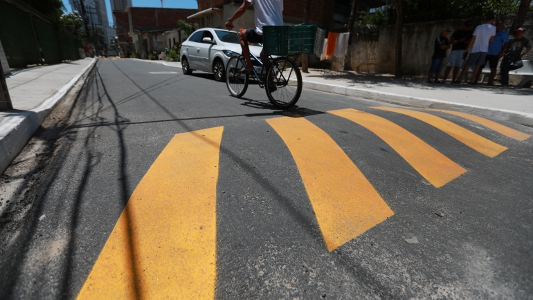 prefeitura-do-recife-entrega-18a-via-requalificada-pelo-programa-rua-tinindo