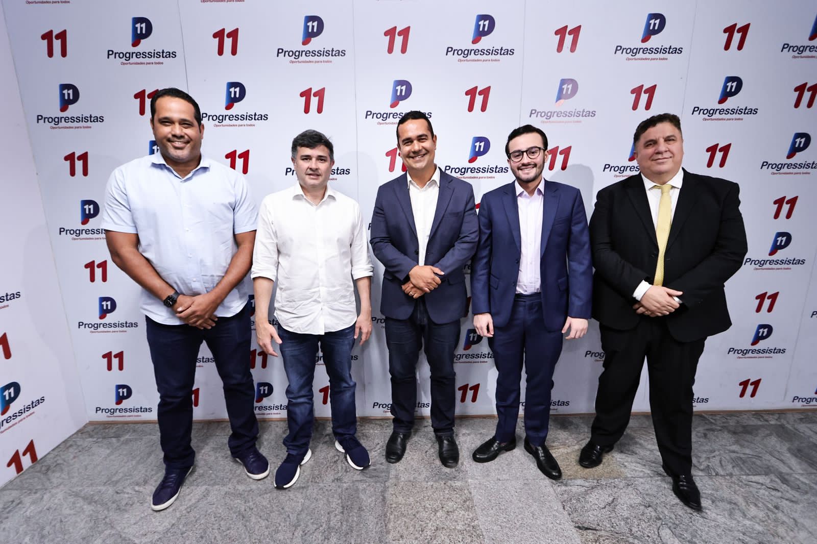 eduardo,-lula-da-fonte-e-jeferson-timoteo-oficializam-apoio-a-tiao-barros-para-prefeito-de-rio-formoso