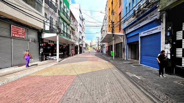 imperatriz-e-nova:-antes-com-grande-movimento,-ruas-de-comercio-tradicional-agora-ostentam-placas-de-“aluga-se”.-o-que-diz-a-cdl?