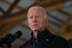 pedido-de-biden-por-‘pausa’-marca-leve-mudanca-de-tom-na-casa-branca