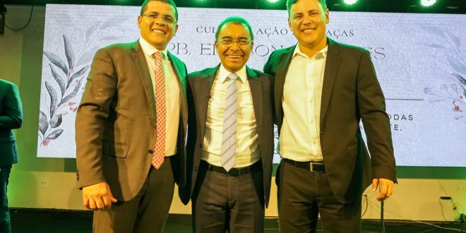 prefeito-edilson-tavares-anuncia-sergio-colin-como-seu-sucessor-na-cidade-de-toritama