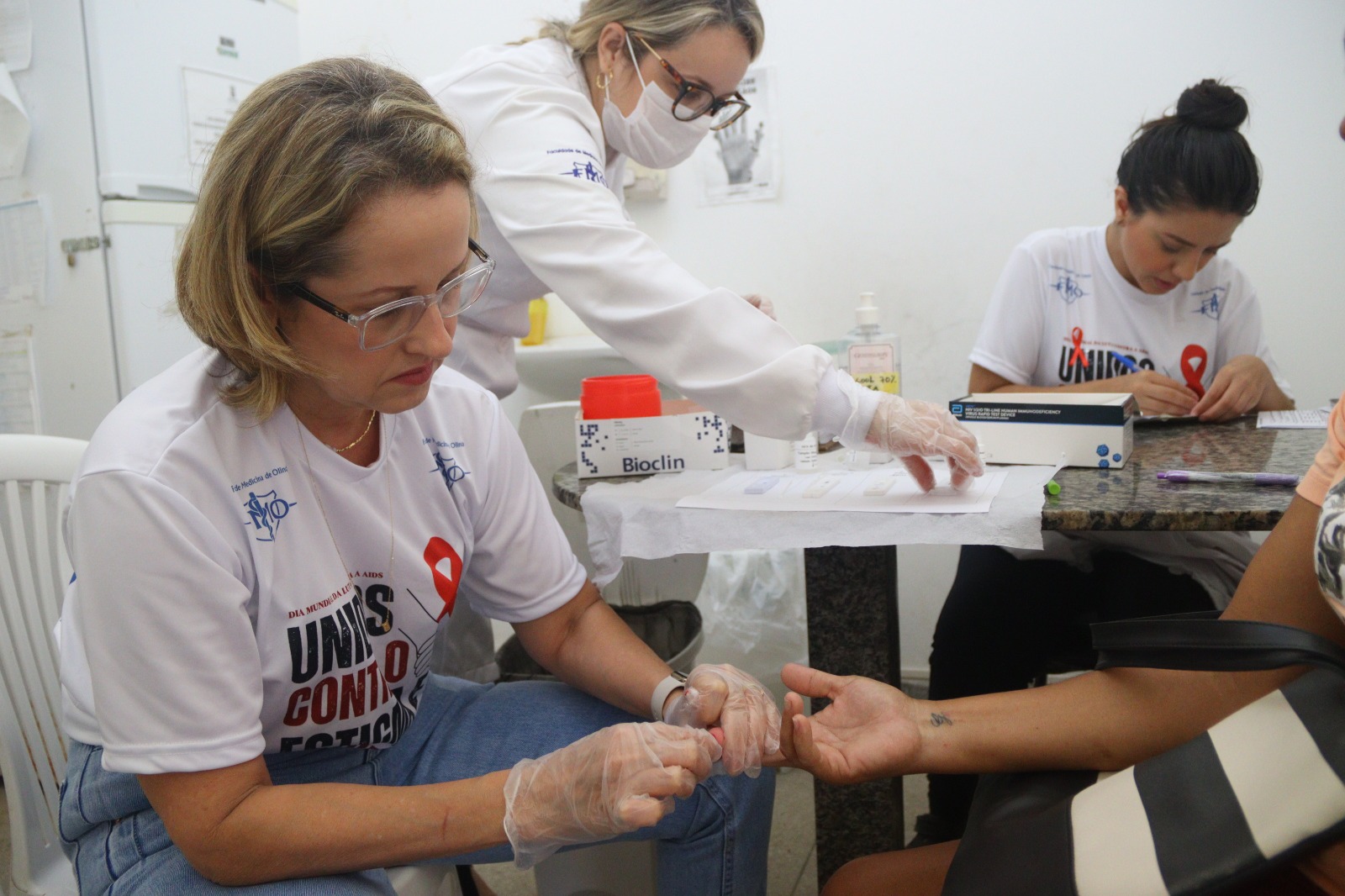policlinica-barros-barreto-recebe-acao-de-saude-sobre-o-dezembro-vermelho