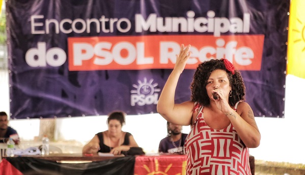 dani-portela,-do-psol,-lanca-pre-candidatura-a-prefeitura-do-recife-com-enfoque-na-justica-social