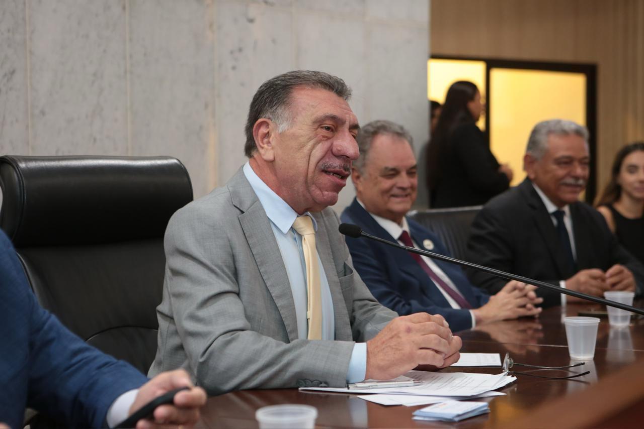 jose-patriota-coordena-frente-parlamentar-para-fortalecimento-da-micro-e-pequena-empresa-em-pernambuco